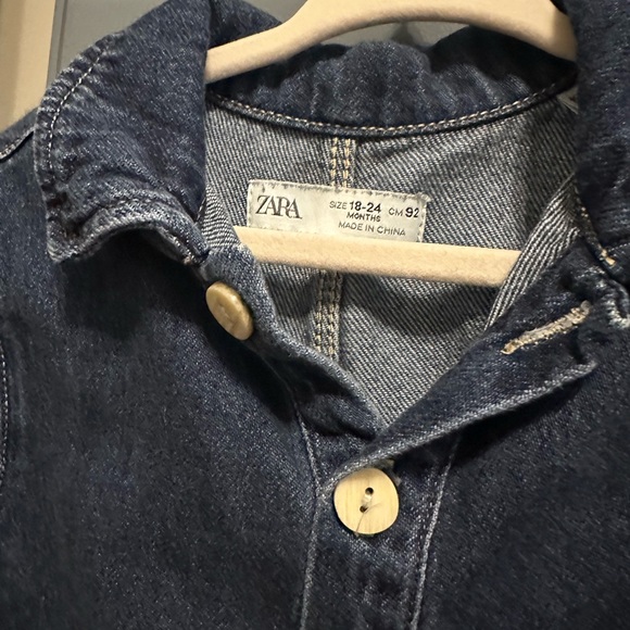 18-24 months Zara one piece denim romper - Picture 2 of 5